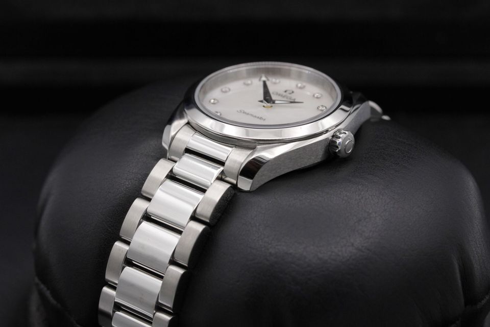 Omega Aqua Terra 150m Ladies 220.10.28.60.55.001 Image 2